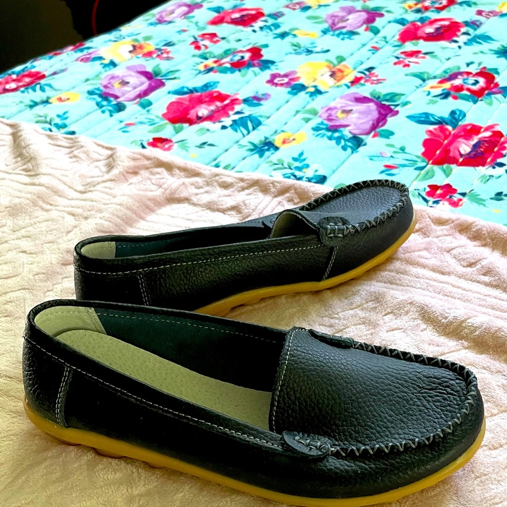Ladies black loafer